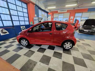 Toyota Aygo NEOPATENTATI.s Rosso usata Fino Mornasco