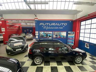 Volkswagen Golf GTI.s Nero usata Fino Mornasco