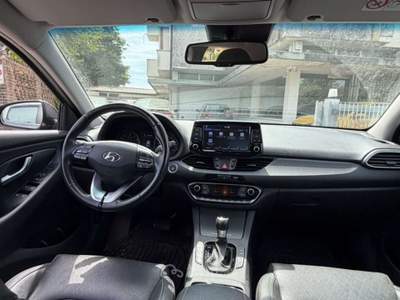 Hyundai i30 Fastback 1.4 T-GDI DCT Style  Automatica Grigio usata Rivignano Teor
