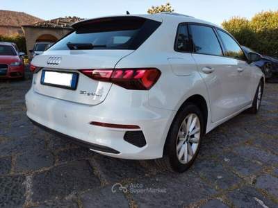 Audi A3 SPB 35 TFSI S tronic G-TRON Business Advanced Bianco usata Ferrara