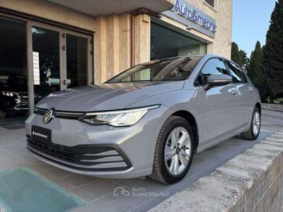 Volkswagen Golf 2.0 TDI DSG SCR Life COCKPIT-LUCI AMBIENTE Grigio usata Carovigno