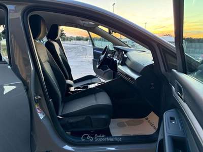 Volkswagen Golf 2.0 TDI DSG SCR Life COCKPIT-LUCI AMBIENTE Grigio usata Carovigno