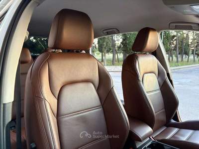 Volkswagen Golf 2.0 TDI DSG SCR Life COCKPIT-LUCI AMBIENTE Bianco usata Carovigno