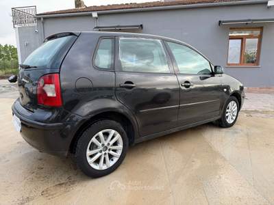 Volkswagen Polo VOLKSWAGEN POLO 1.4 DIESEL Nero usata Telese Terme