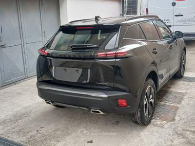 Peugeot 2008 Allure S&S Nero usata Triggiano
