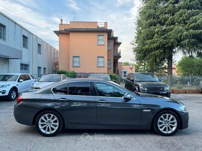 BMW Serie 5 520d 520 520d Luxury Grigio usata San Lazzaro di Savena