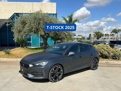 Cupra Leon 245 CV DSG VZ - T-stock 2025 Grigio usata Gela