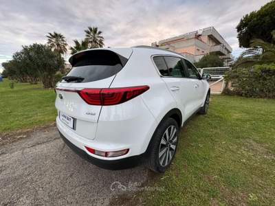 Kia Sportage Rebel techno Pack awd 136cv auto Bianco usata Grottammare