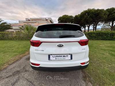 Kia Sportage Rebel techno Pack awd 136cv auto Bianco usata Grottammare
