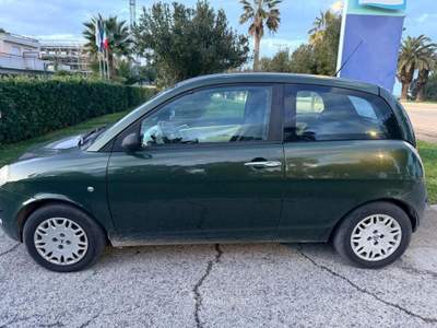 Lancia Ypsilon 3 Porte Ypsilon 1.3 mjt Oro 100 dfn Nero usata Grottammare