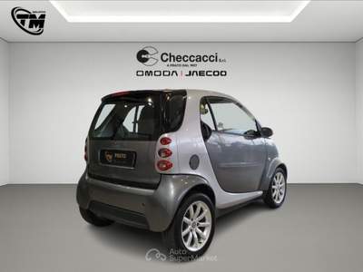 Smart ForTwo fortwo 700 coupé passion (45 kW) Grigio usata Prato