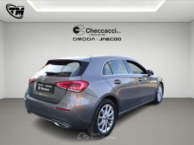 Mercedes-Benz Classe A A 180 Automatic Business Grigio usata Prato