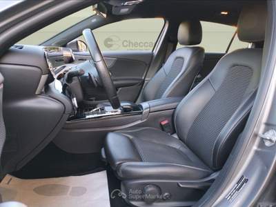 Mercedes-Benz Classe A A 180 Automatic Business Grigio usata Prato
