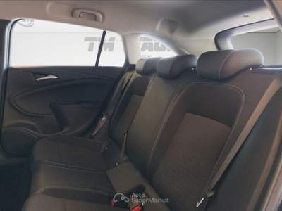 Opel Astra Astra 1.6 CDTi 136CV Start&Stop Sports Tourer Business usata Prato