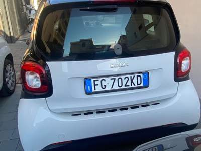 Smart ForTwo unicoproprietario km certificati Bianco usata Ottaviano