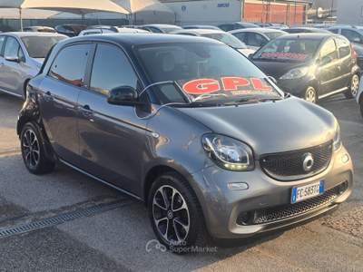 Smart ForFour twinamic 70cv Passion Grigio usata Qualiano