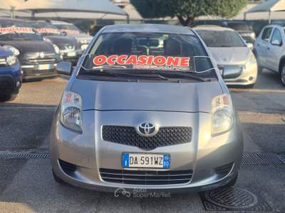 Toyota Yaris 3 porte Sol Grigio usata Qualiano