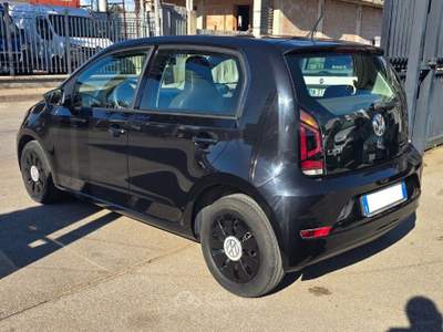 Volkswagen up! 1.0 5p. move up! BlueMotion Technology Nero usata Frattaminore