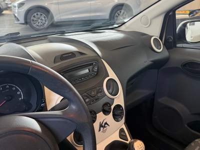Ford Ka FORD KA 1.2 TITANIUM Bianco usata Ponsacco