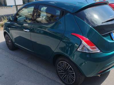 Lancia Ypsilon Auto non fumatore, tenuta in box usata Salerno