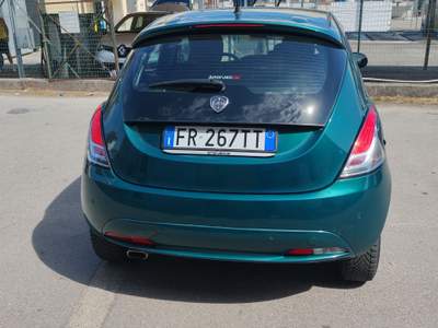 Lancia Ypsilon Auto non fumatore, tenuta in box usata Salerno