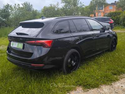 Skoda Octavia iV 1.4 TSI Plug-In Hybrid DSG Wagon Executive Nero usata Casteggio