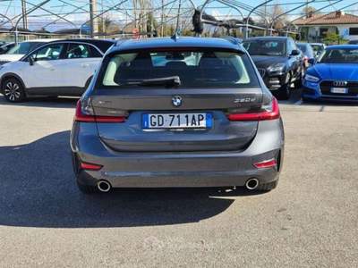 BMW Serie 3 320d 320d XDRIVE auto Business Adv - GD711AP Grigio usata Basiliano