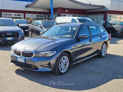 BMW Serie 3 320d 320d XDRIVE auto Business Adv - GD711AP Grigio usata Basiliano