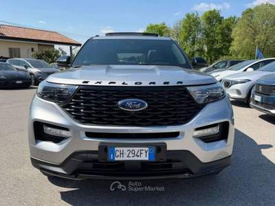 Ford Explorer 3.0 PHV 457CV ST-Line Auto - GH294FY Argento usata Basiliano