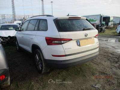Skoda Kodiaq Kodiaq 2.0 tdi Ambition 4x4 7 posti - FV131YE Bianco usata Basiliano