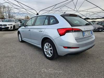 Skoda Scala 1.6 tdi Ambition 115cv dsg - FZ722EE Argento usata Basiliano