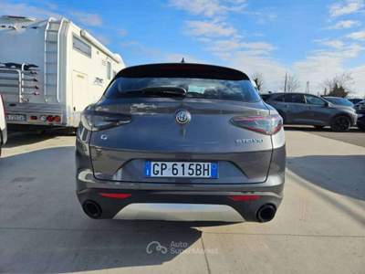 Alfa Romeo Stelvio Stelvio my23 2.2 td Super Q4 210cv auto - GP615BH Nero usata Basiliano
