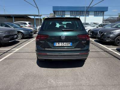 Volkswagen Tiguan Tiguan II 2.0 tdi Style 4motion 150cv dsg  FM534BM Nero usata Basiliano