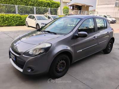 Renault Clio Clio 5p 1.5 dci Dynamique 75cv.NAVIGATORE.NEOPATENTATI Grigio usata San Nicolò