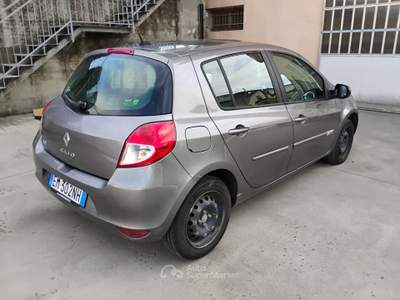 Renault Clio Clio 5p 1.5 dci Dynamique 75cv.NAVIGATORE.NEOPATENTATI Grigio usata San Nicolò
