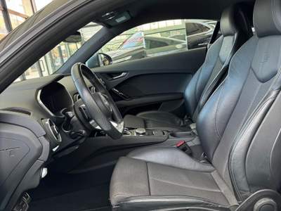 Audi TT VETTURA UNICOPROPIETARIO TAGLIANDI AUDI usata San Benedetto del Tronto