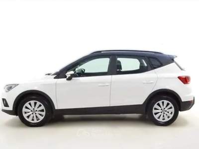 Seat Arona SEAT Arona 1.0 TGI Style METANO 90CV 66KW Bianco usata Altidona