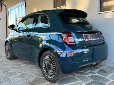 Fiat 500e 42 kWh Icon Blu/Azzurro usata Bagnolo Piemonte