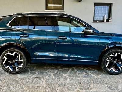 Volkswagen Tiguan 2.0 tdi R-Line Plus 150cv dsg Verde usata Bagnolo Piemonte