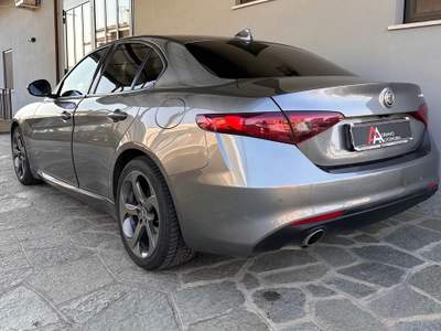 Alfa Romeo Giulia 2.2 t Super 160cv auto Grigio usata Bagnolo Piemonte