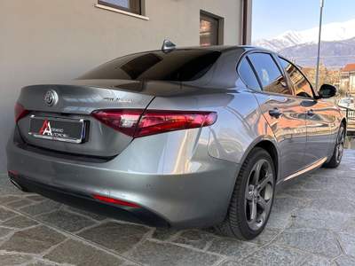 Alfa Romeo Giulia 2.2 t Super 160cv auto Grigio usata Bagnolo Piemonte