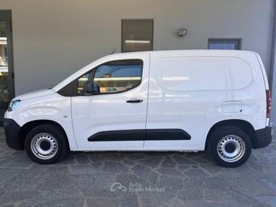 Citroen Berlingo van M 1.6 bluehdi 75cv Club 3p.ti Bianco usata Bagnolo Piemonte