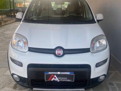 Fiat Panda Panda 0.9 t.air turbo 4x4 85cv E6 Bianco usata Bagnolo Piemonte