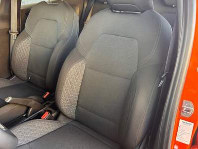 Renault Clio Clio 1.0 sce Life 65cv my21 Arancione usata Bagnolo Piemonte