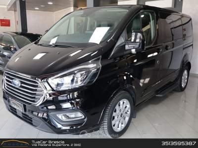 Ford Tourneo Custom Ford Tourneo Custom 2.0 EcoBlue Titanium #10720 Nero usata Mazzano
