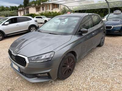Skoda Fabia 1.0 MPI 80 CV Style OK NEOPATENTATI Grigio usata SAN PIETRO IN CARIANO