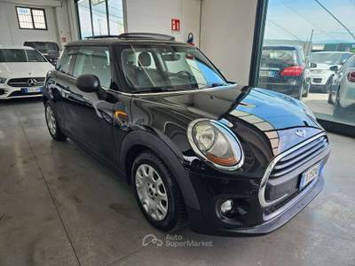 MINI One 1.2 benzina  75cv 3p TETTO APRIBILE / NEOPATENTATI Nero usata Martinengo