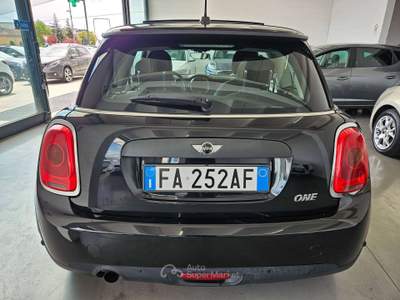 MINI One 1.2 benzina  75cv 3p TETTO APRIBILE / NEOPATENTATI Nero usata Martinengo