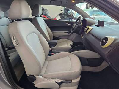 Audi A1 A1 I 2010 3p 1.2 tfsi S line edition NEOPATENTATI Argento usata Martinengo