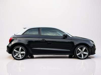 Audi A1 1.600 TDi 105 AMBITION Nero usata Venezia